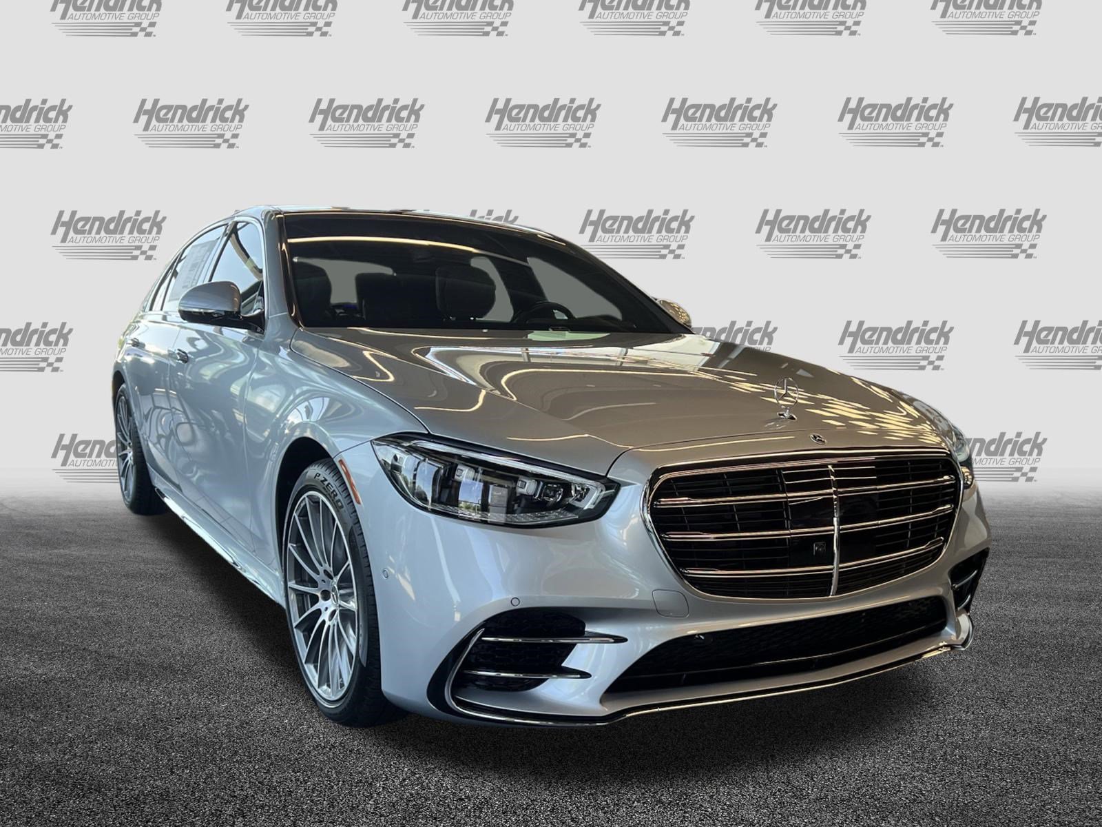 New 2026 Mercedes-Benz S 580 4MATIC Sedan image 2