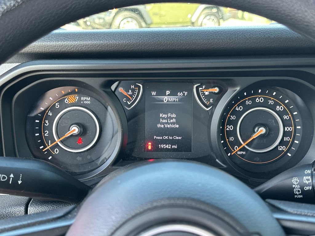Certified 2024 Jeep Wrangler Unlimited Sport AWD/4WD image 13