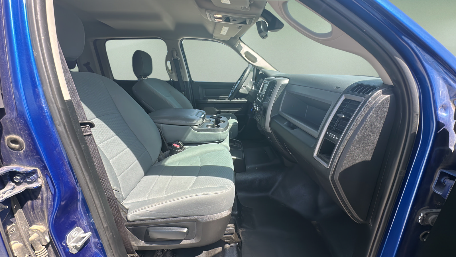 Used 2016 RAM 1500 Tradesman w/ Popular Equipment Group AWD/4WD image 16