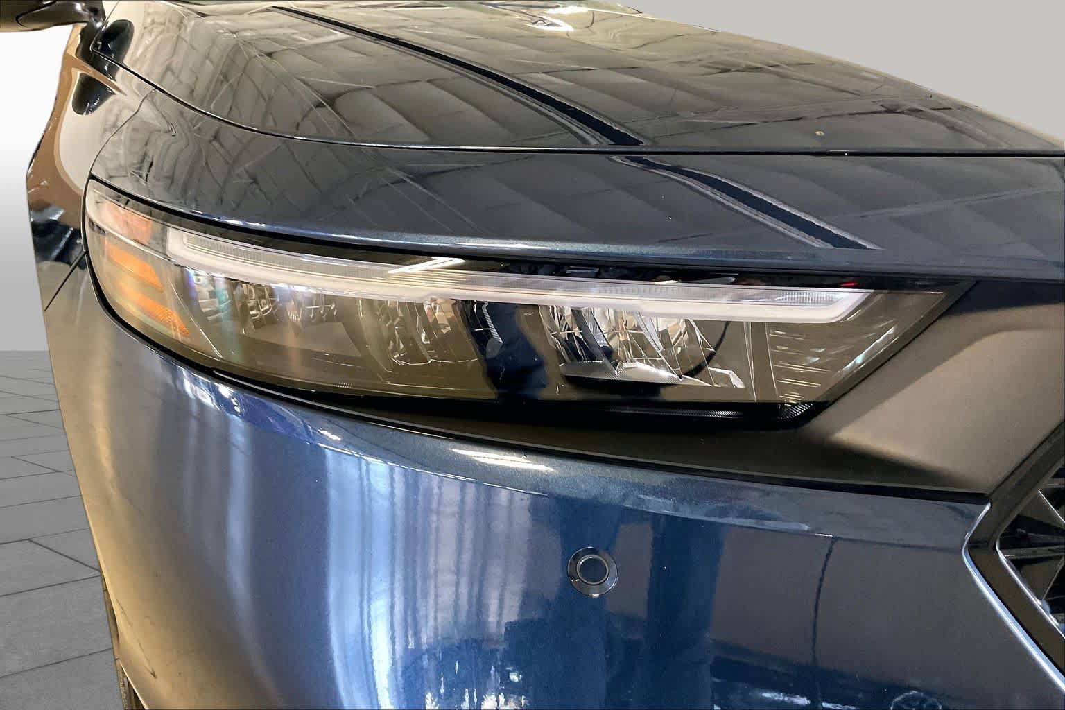 Used 2024 Honda Accord Touring image 25