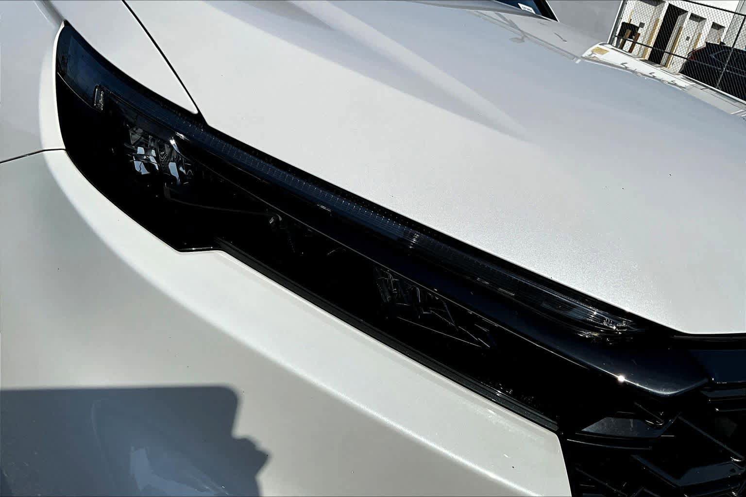 Used 2024 Honda CR-V Sport Touring image 28