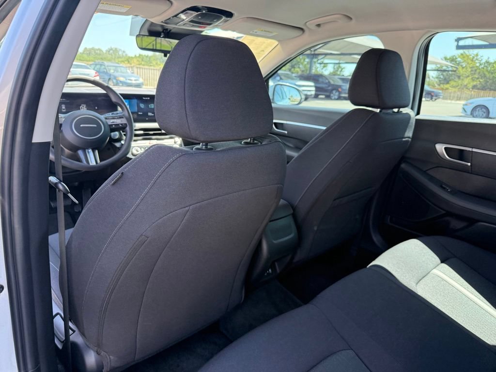 Certified 2025 Hyundai Sonata SE FWD image 23