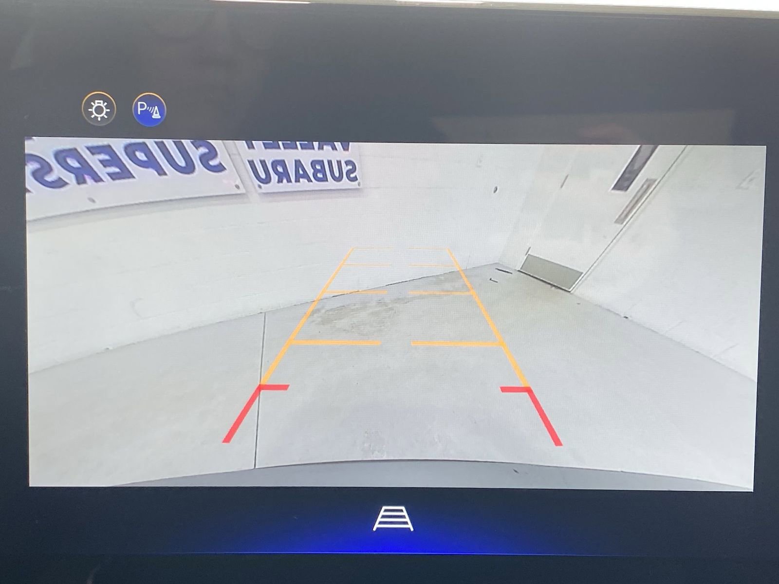Used 2025 Chevrolet Equinox LT AWD/4WD image 17