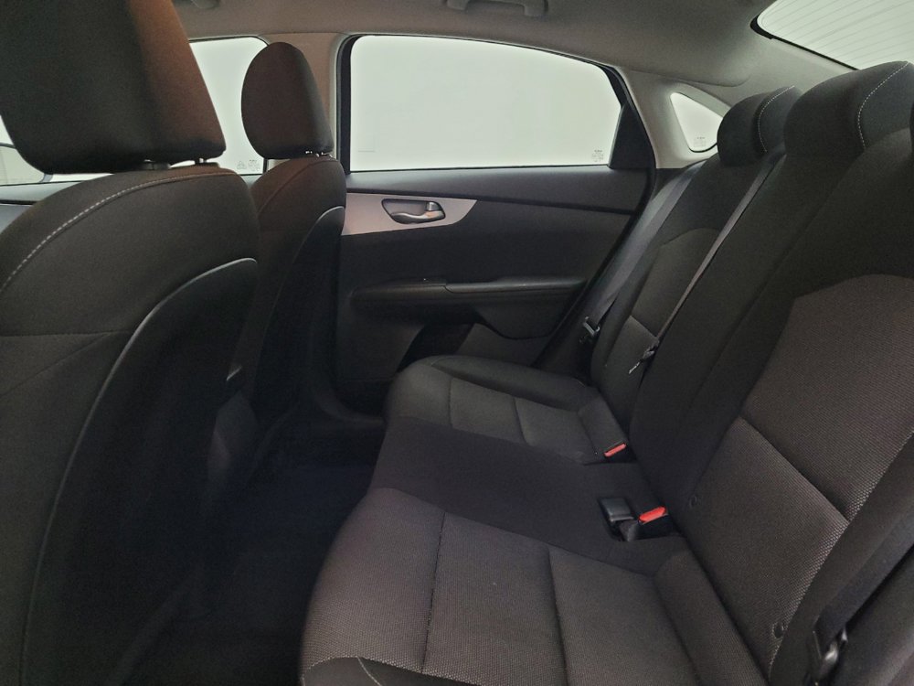 Used 2023 Kia Forte LXS image 18