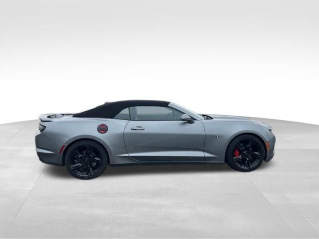 Used 2023 Chevrolet Camaro LT w/ RS Package image 6