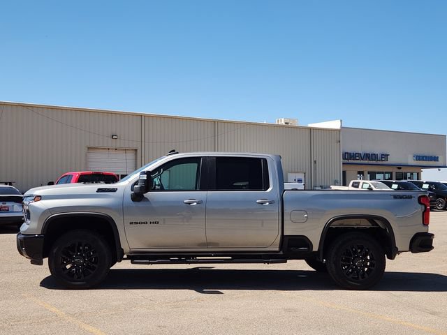 Used 2025 Chevrolet Silverado 2500 LT w/ Trail Boss Package AWD/4WD image 4
