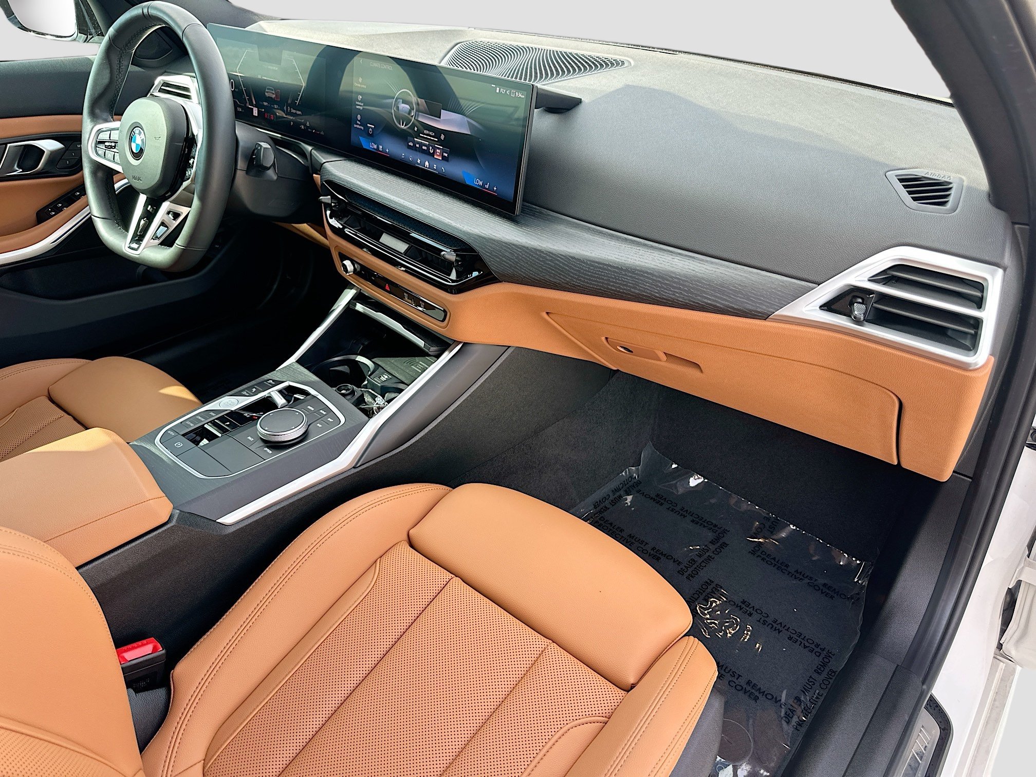 Certified 2025 BMW 330i Sedan w/ M Sport Package RWD image 30