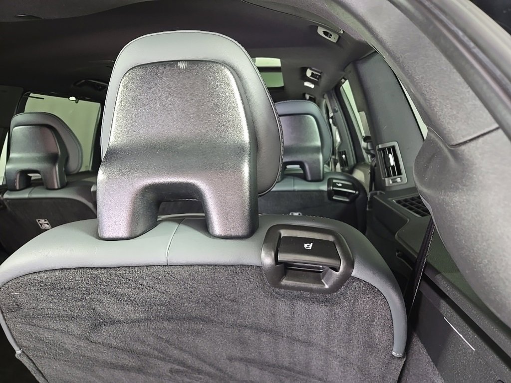 Certified 2022 Volvo XC90 T8 Inscription image 9