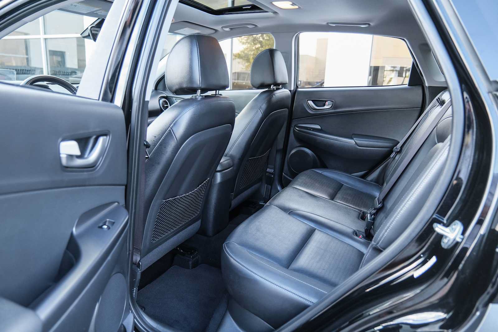 Used 2018 Hyundai Kona Ultimate FWD image 29