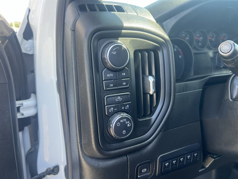 Used 2024 Chevrolet Silverado 2500 W/T w/ WT Fleet Convenience Package AWD/4WD image 17