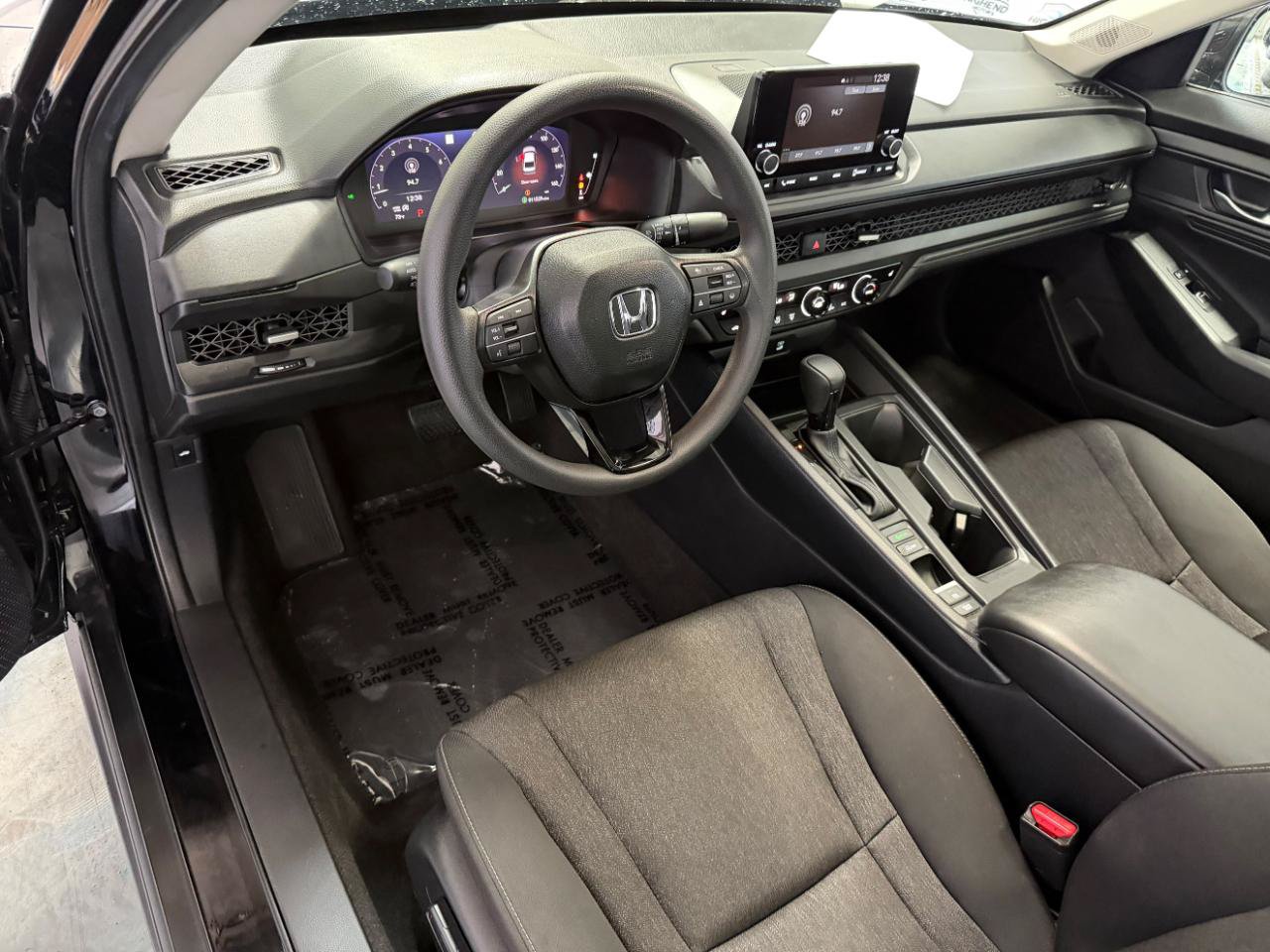 Used 2025 Honda Accord SE image 14