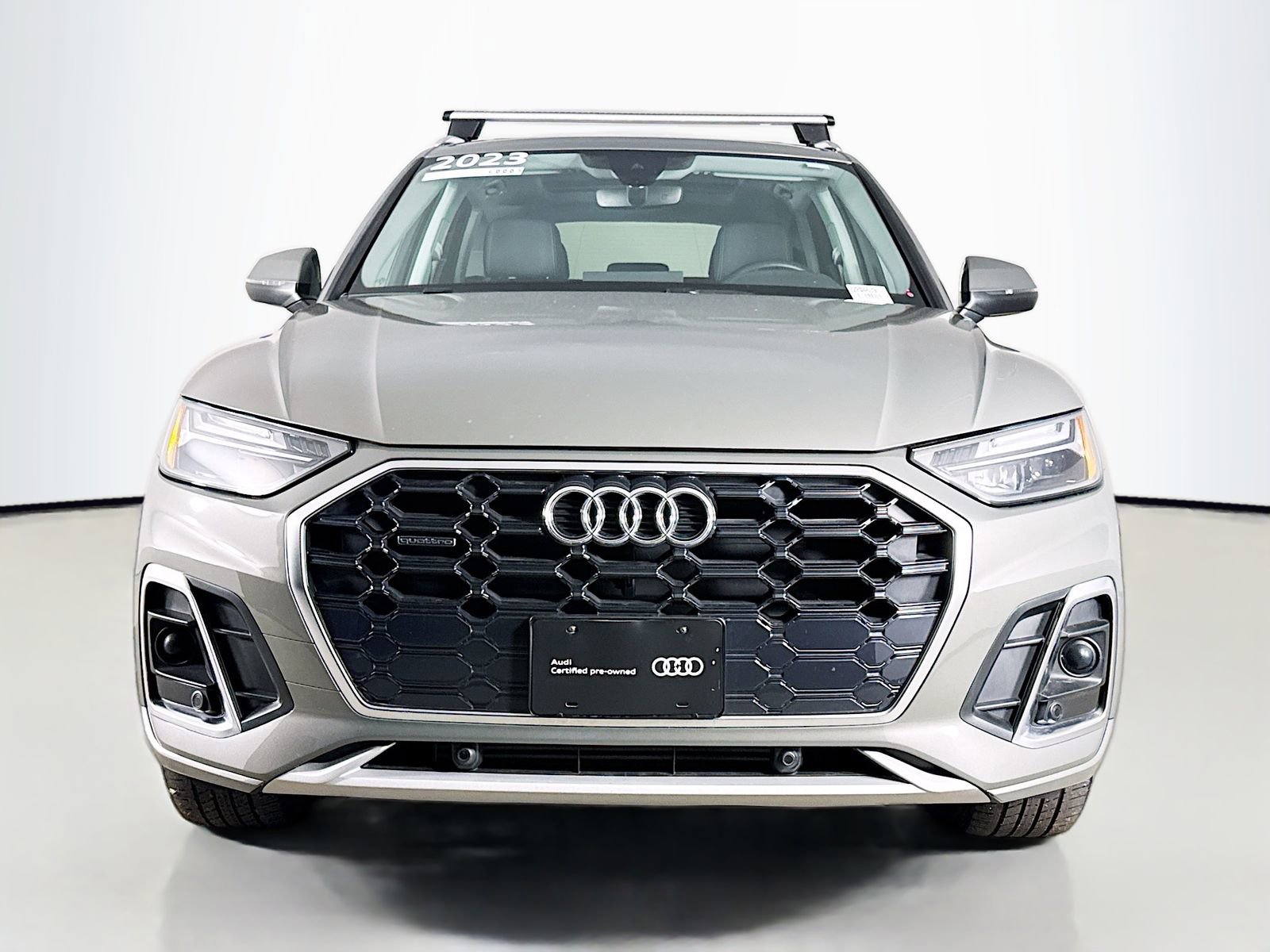 Certified 2023 Audi Q5 2.0T Premium w/ Convenience Package image 2