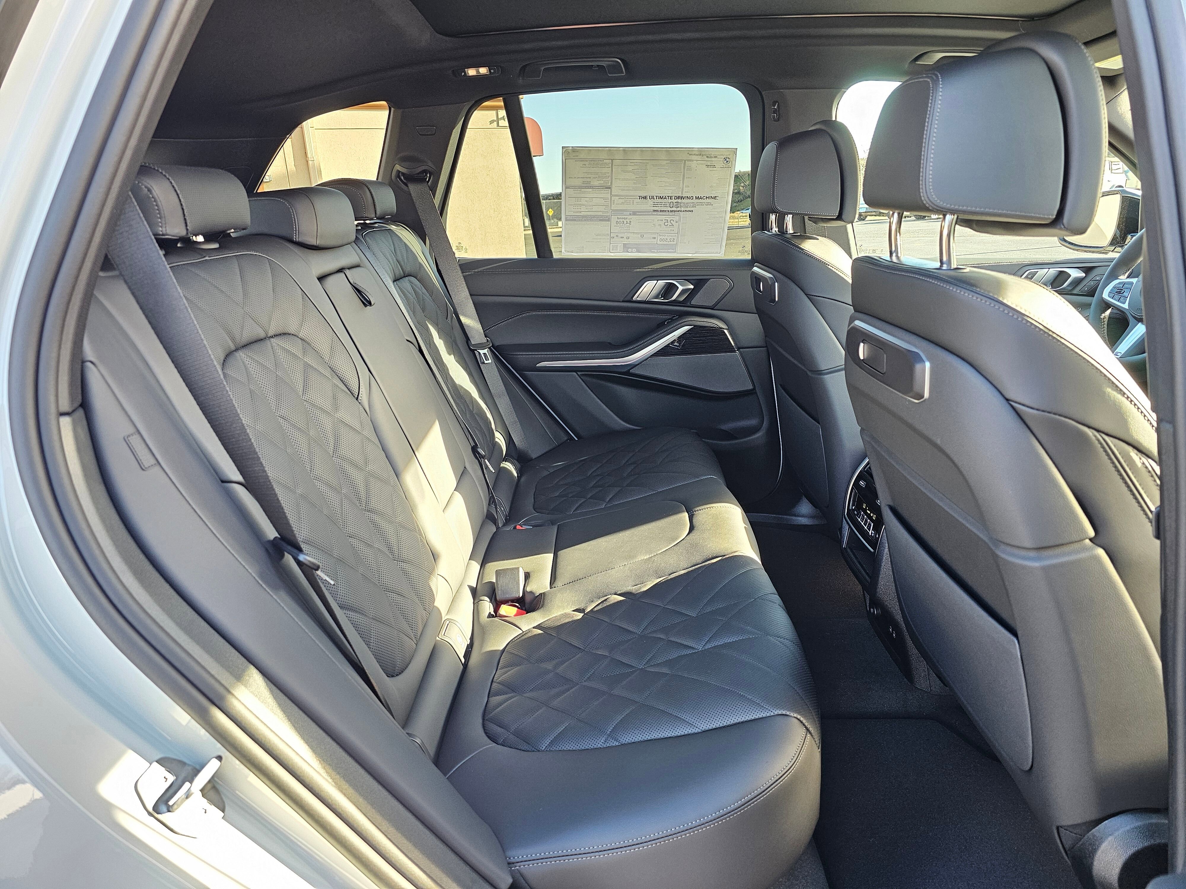 New 2026 BMW X5 xDrive40i w/ M Sport Package image 14