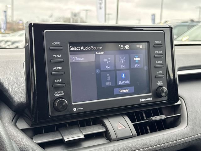 Used 2021 Toyota RAV4 XLE image 18