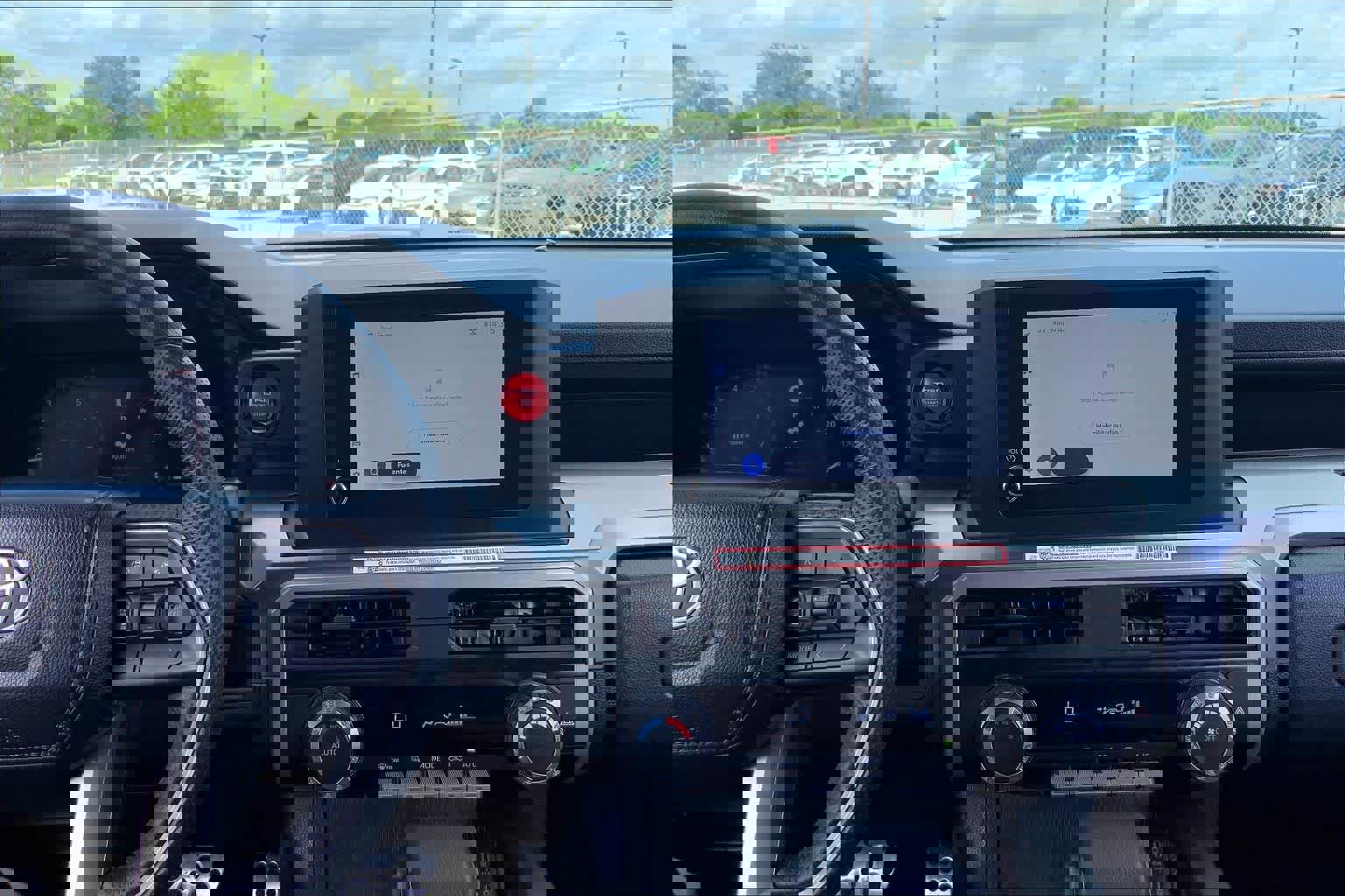 Used 2025 Toyota Tacoma TRD Sport image 7