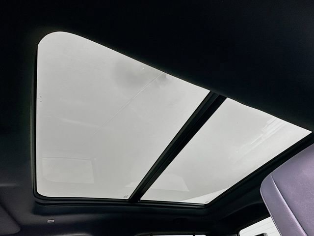 Used 2025 Toyota Tundra Platinum image 23