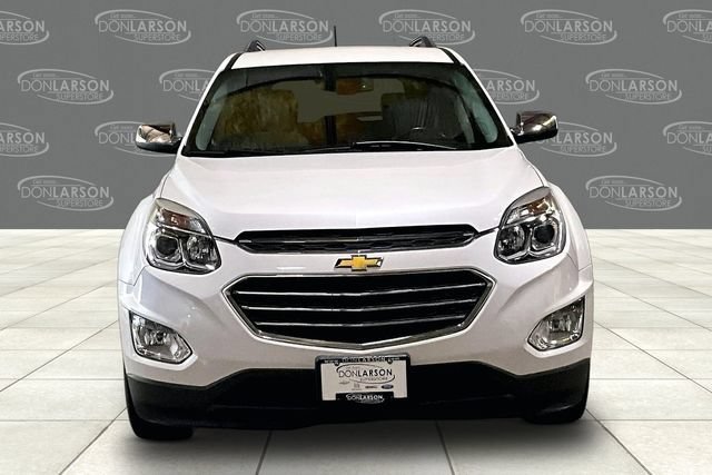 Used 2017 Chevrolet Equinox Premier w/ Enhanced Convenience Package AWD/4WD image 2