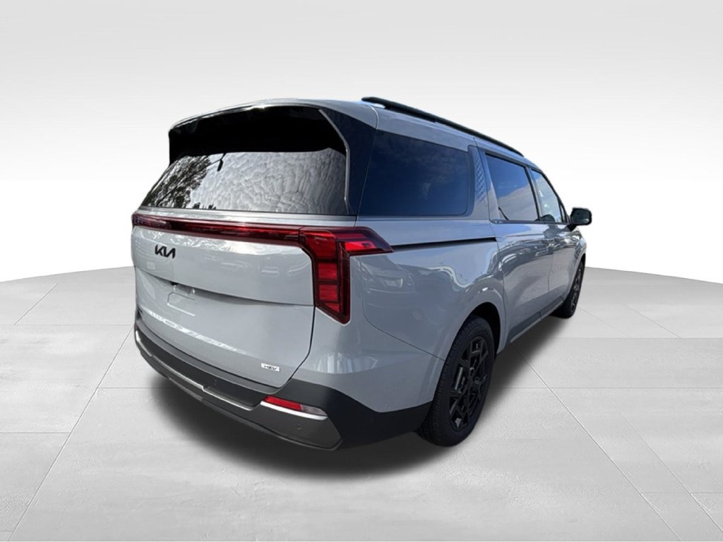 Certified 2026 Kia Carnival SX FWD image 6