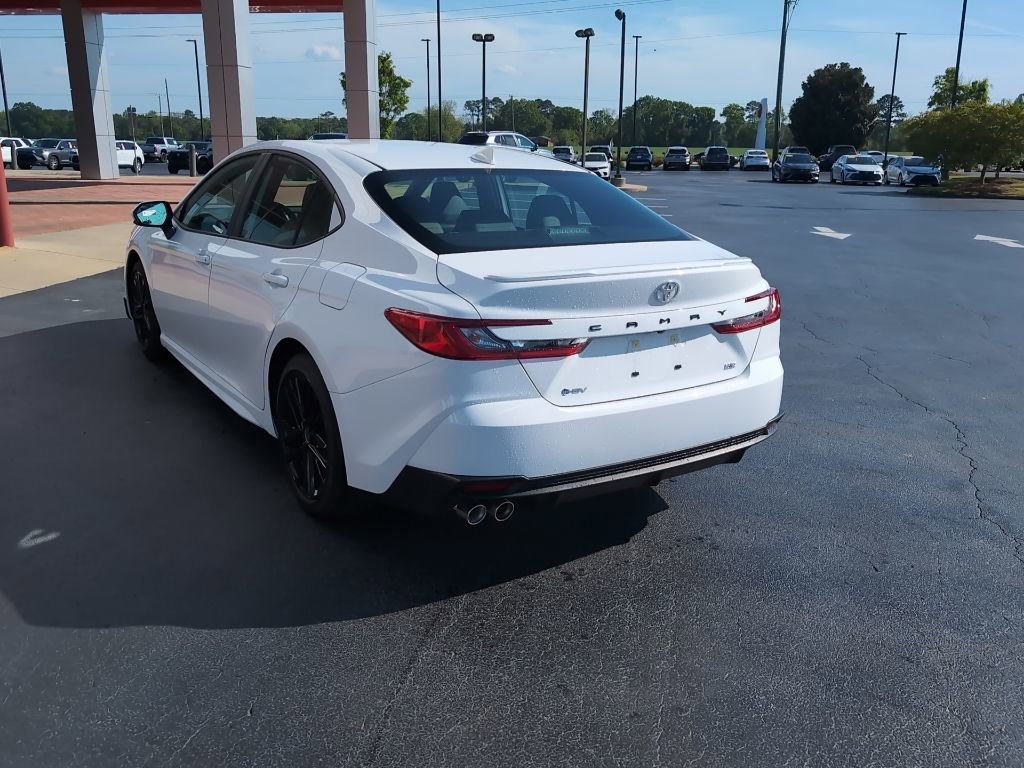 Used 2026 Toyota Camry LE image 2