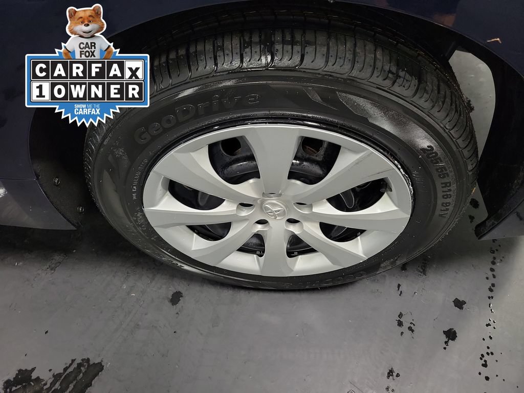 Used 2023 Toyota Corolla LE FWD image 12