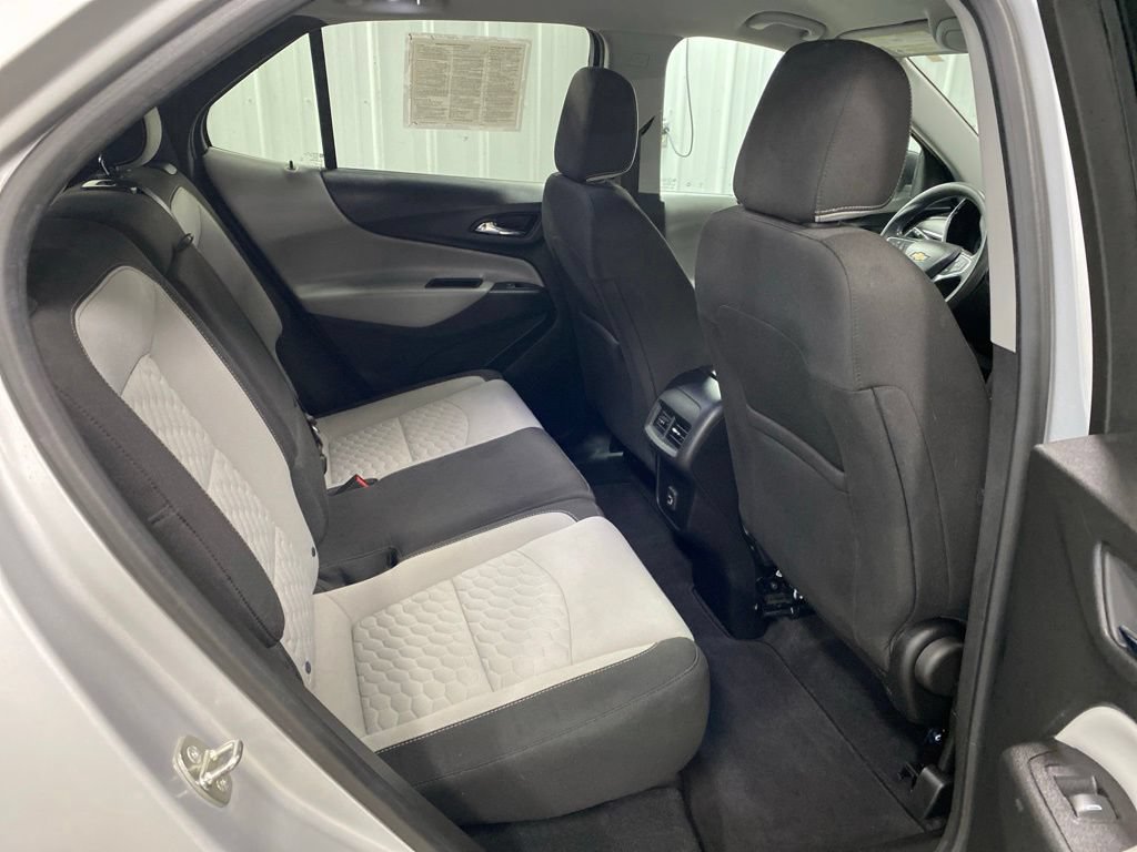 Used 2019 Chevrolet Equinox LS w/ LS Convenience Package AWD/4WD image 15