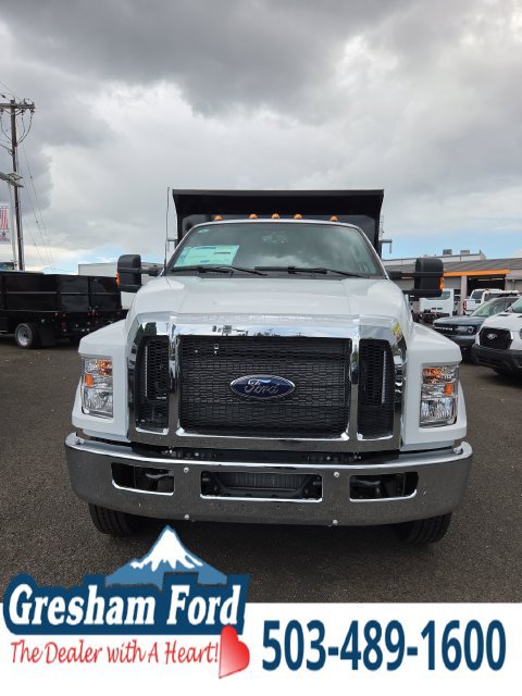 New 2027 Ford F650 2WD Regular Cab Super Duty image 2