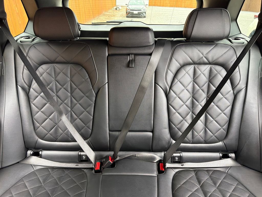 Used 2025 BMW X5 xDrive40i w/ Climate Comfort Package image 31