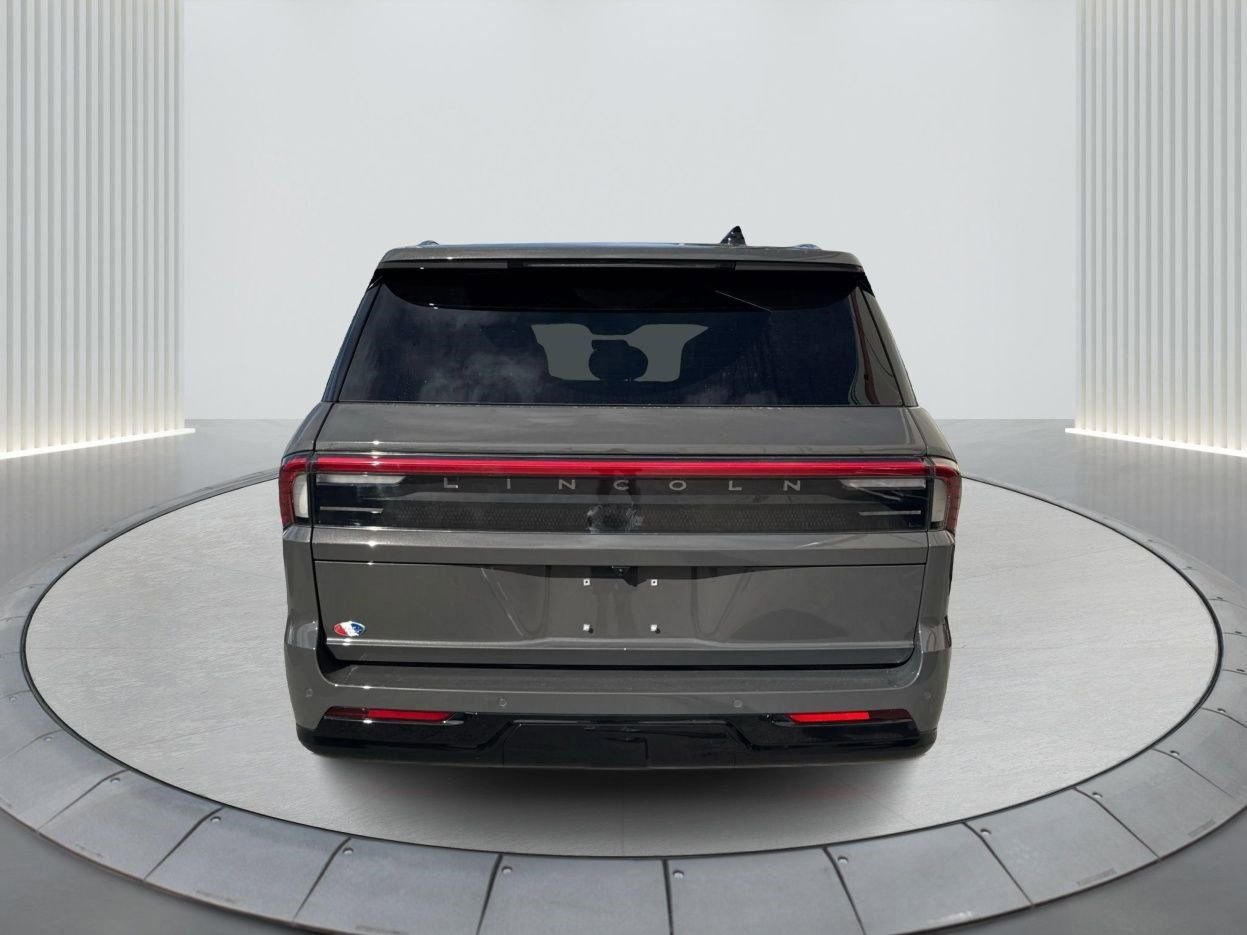 Used 2025 Lincoln Navigator Black Label image 5