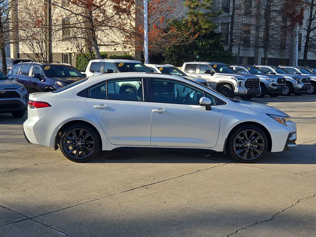 Certified 2025 Toyota Corolla SE image 8