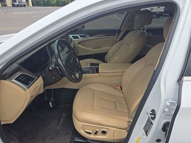 Used 2018 Genesis G80 3.8 RWD image 12
