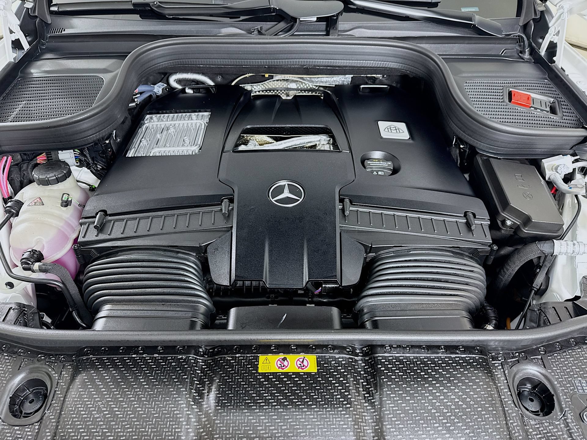 New 2026 Mercedes-Benz Maybach GLS 600 4MATIC image 33