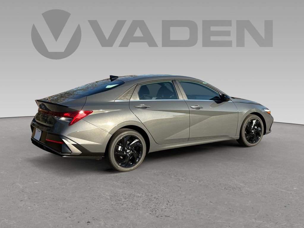 New 2026 Hyundai Elantra SEL Sport Premium image 19
