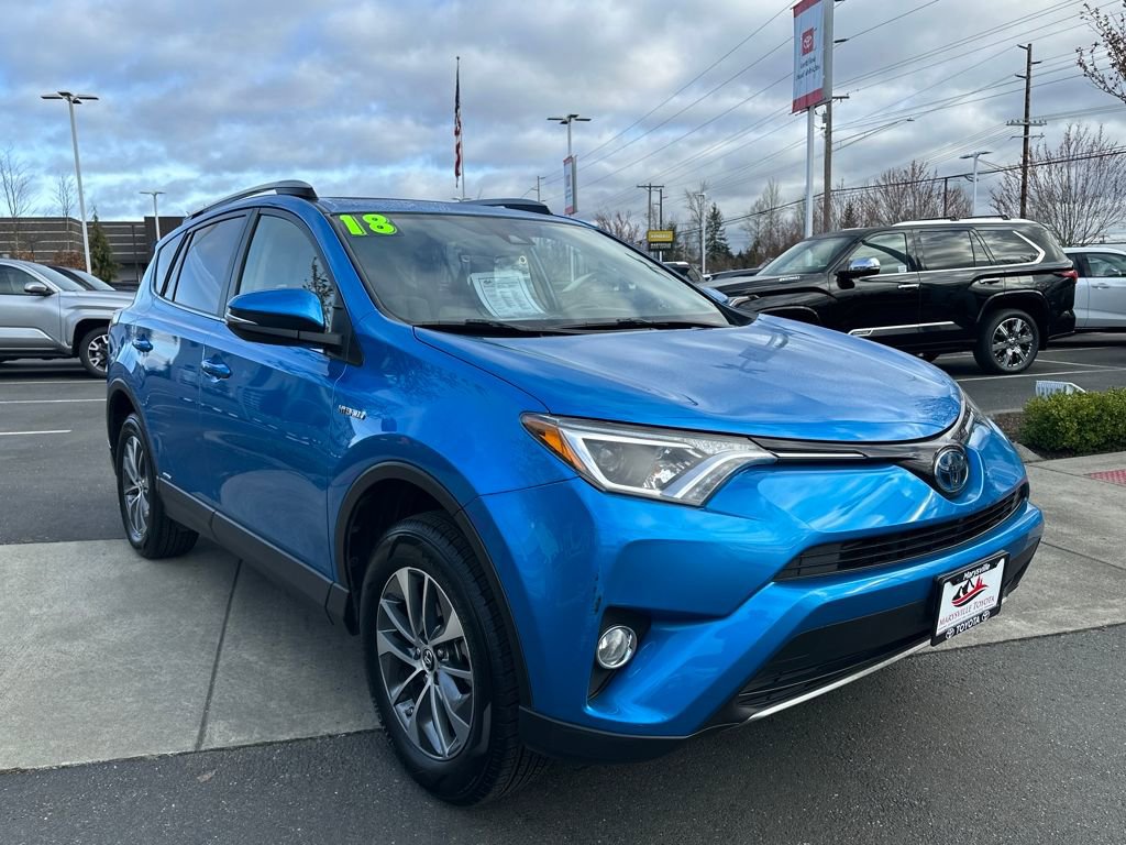 Certified 2018 Toyota RAV4 XLE image 7
