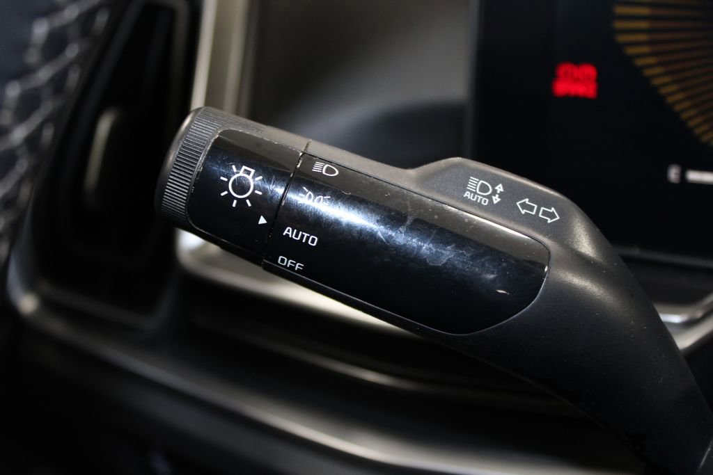 Used 2024 Kia Sorento S image 37