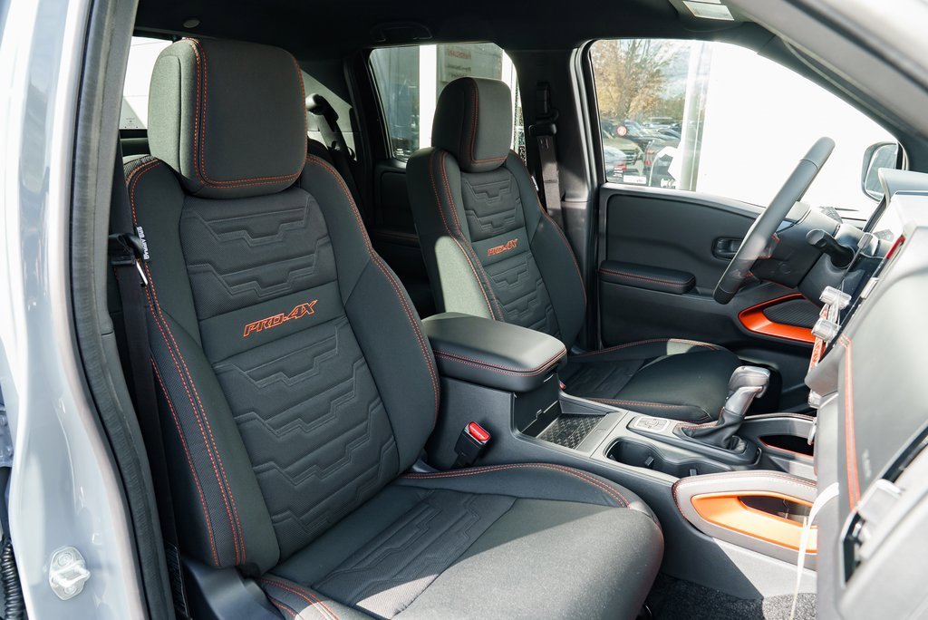 New 2026 Nissan Frontier PRO-4X w/ Pro-4x Convenience Package image 30