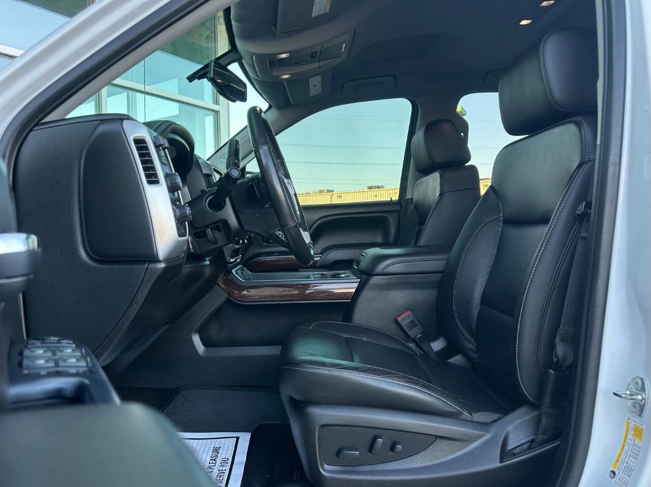 Used 2018 GMC Sierra 1500 SLT w/ SLT Premium Package image 12