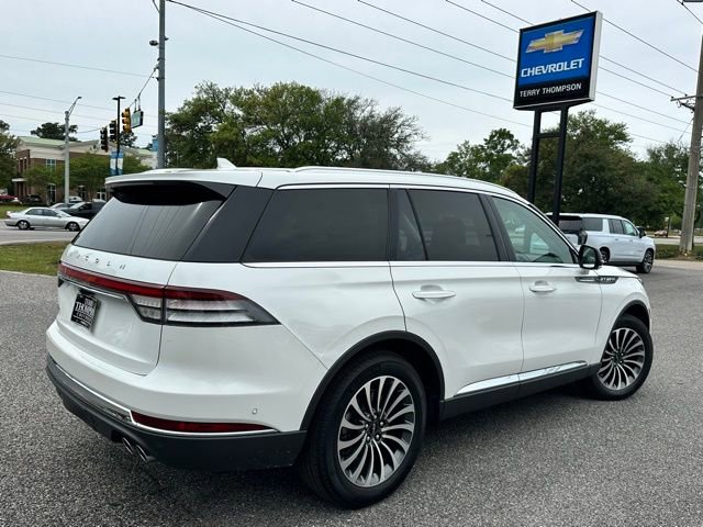 Used 2020 Lincoln Aviator Reserve w/ Equipment Group 201A image 4