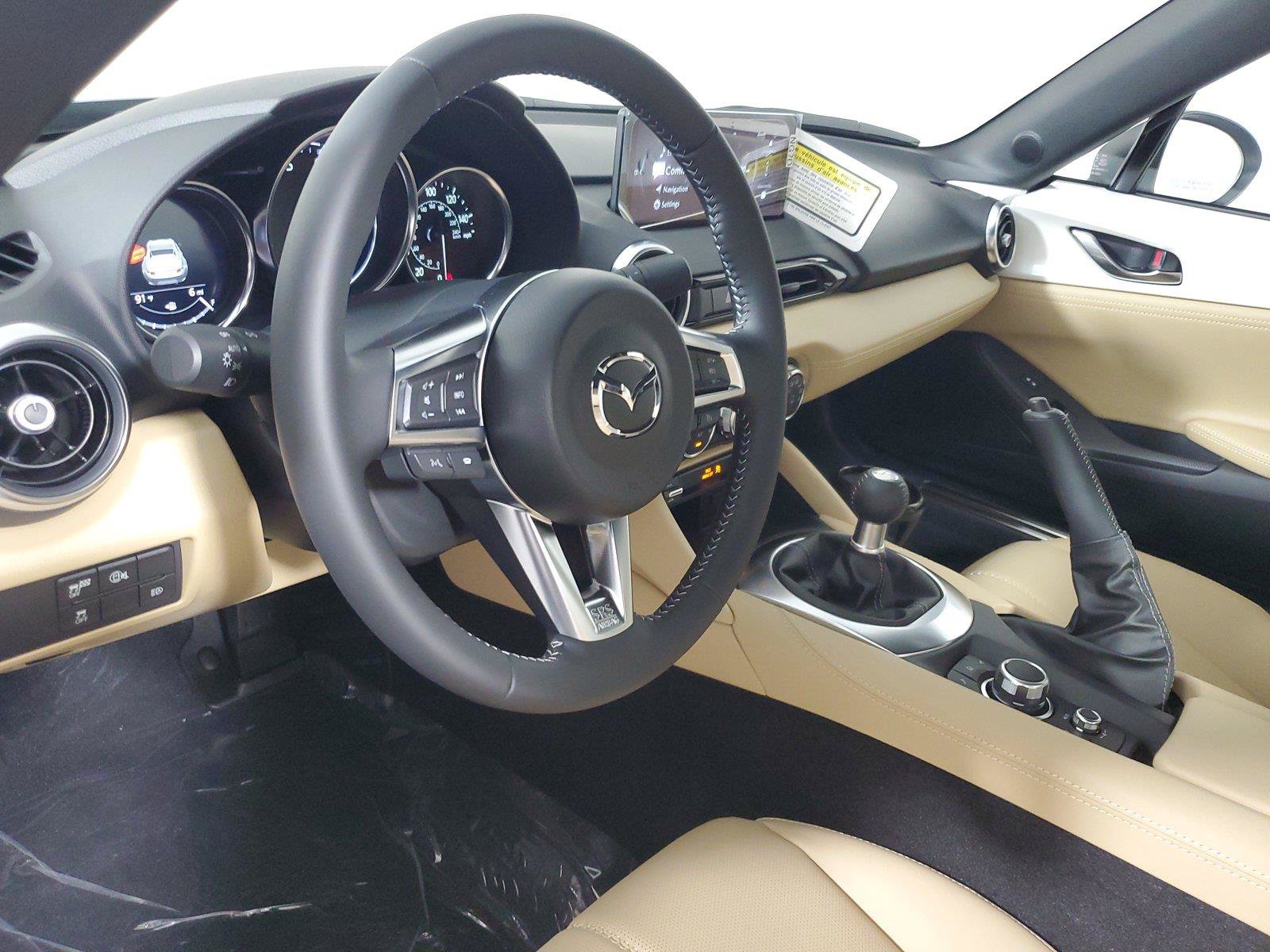 New 2026 MAZDA MX-5 Miata RF Grand Touring RWD image 17