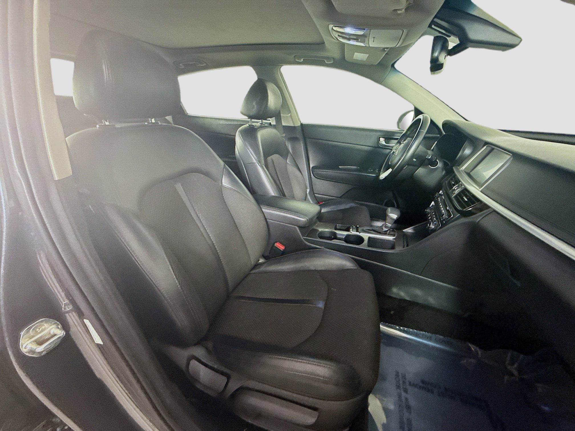 Used 2019 Kia Optima S w/ S Panoramic Sunroof Package image 29