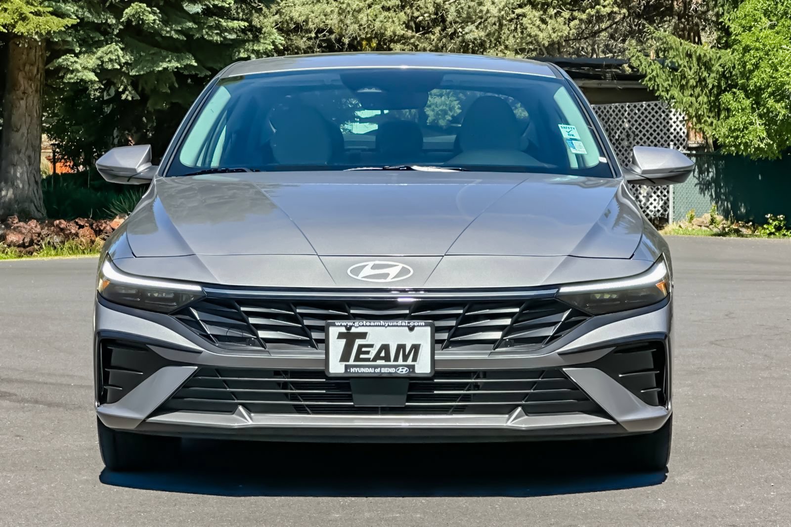 Used 2025 Hyundai Elantra Limited FWD image 10