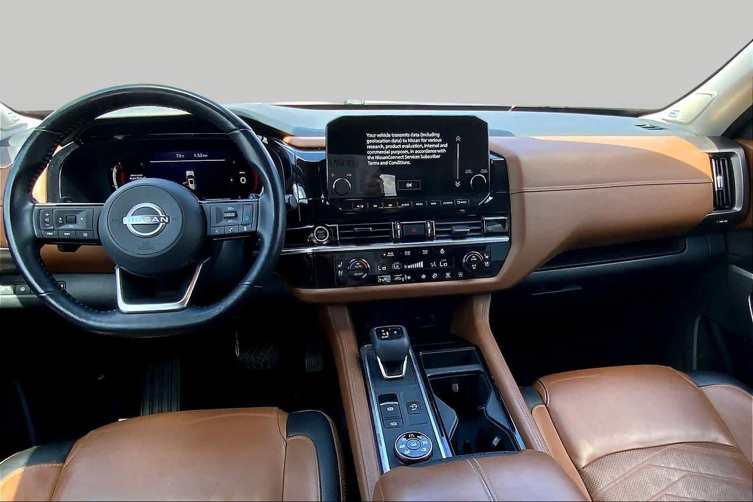 Used 2023 Nissan Pathfinder Platinum w/ Cargo Package AWD/4WD image 16