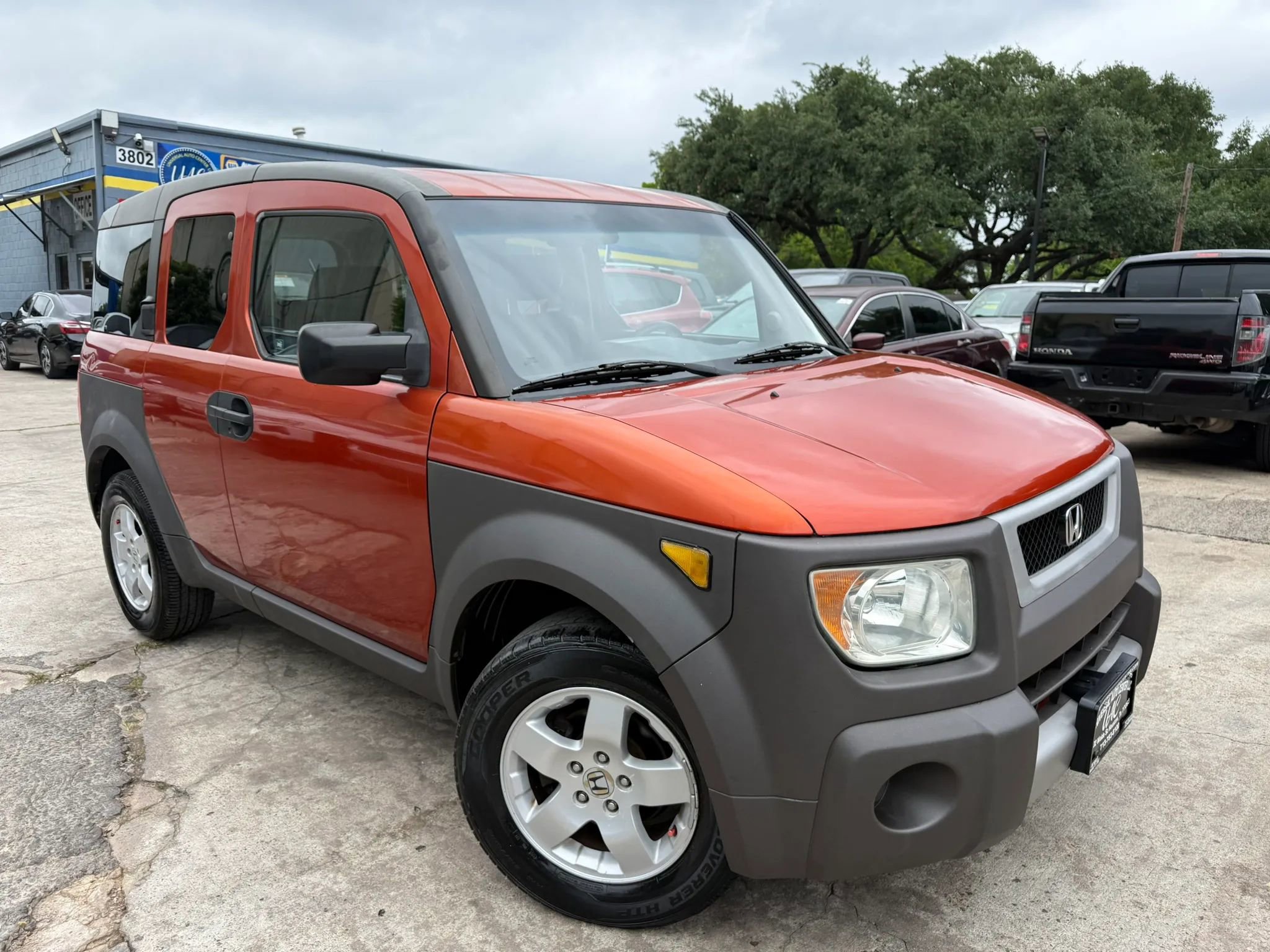 Used 2003 Honda Element EX image 1