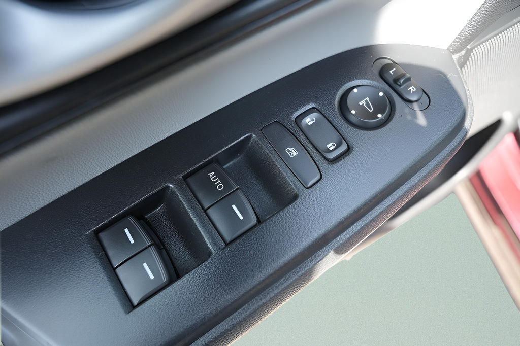 Used 2019 Honda CR-V LX image 19