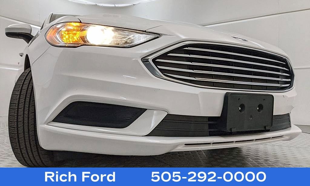 Used 2017 Ford Fusion S image 22