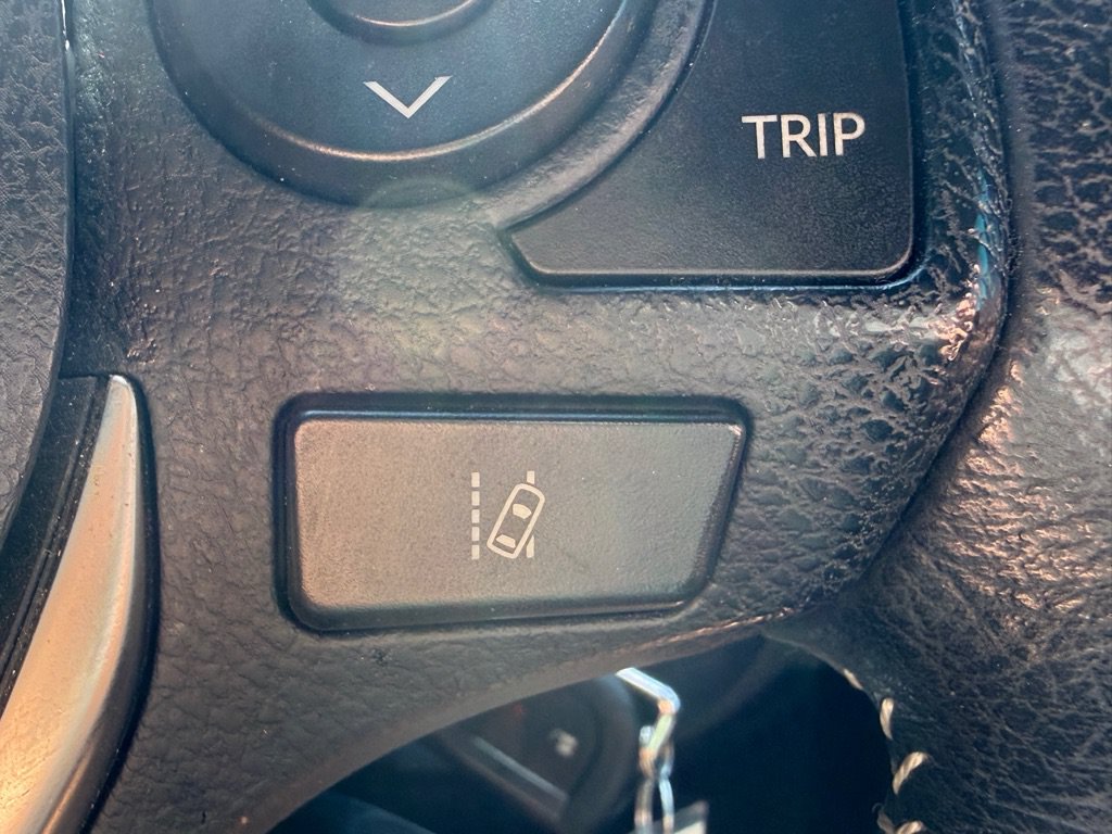 Used 2017 Toyota Corolla iM FWD image 13