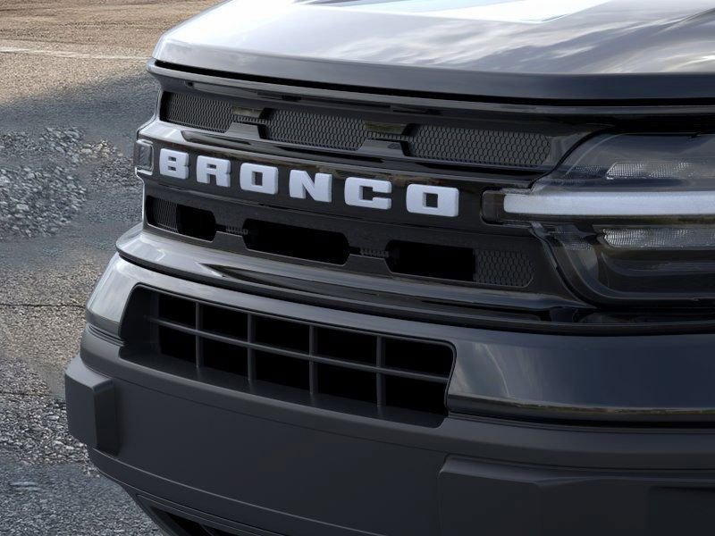 Used 2024 Ford Bronco Sport Outer Banks w/ Tech Package AWD/4WD image 18