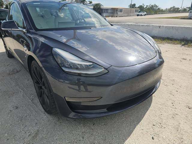 Used 2020 Tesla Model 3 Performance AWD/4WD image 3