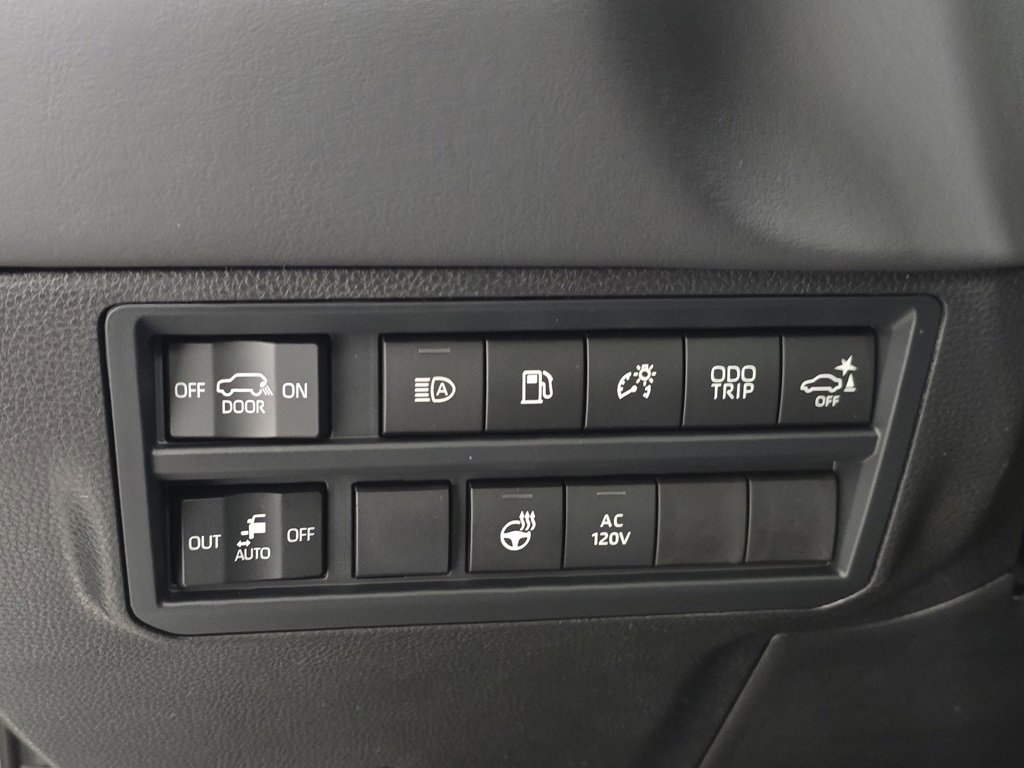 New 2026 Toyota Sequoia Platinum image 10