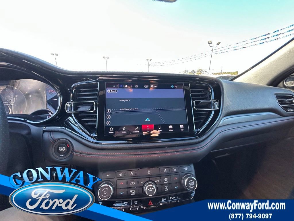 Used 2024 Dodge Durango GT image 38