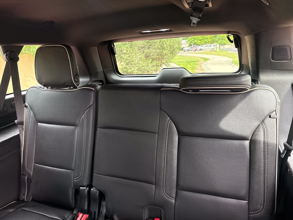 Used 2022 GMC Yukon XL SLT w/ SLT Premium Package AWD/4WD image 22